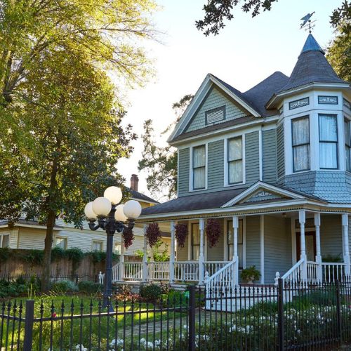 The Heights & Its Historic Bungalows