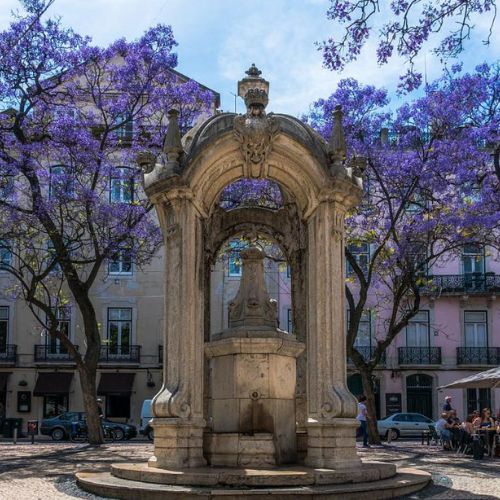 Carmo Square