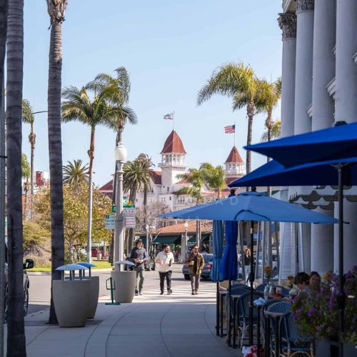 4. Explore Orange Avenue