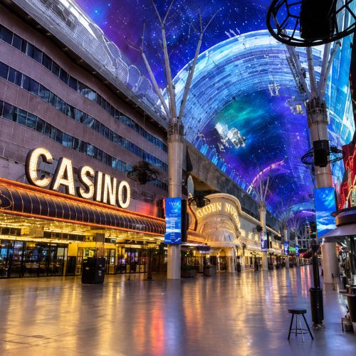 Why Do People Go to Las Vegas (1)