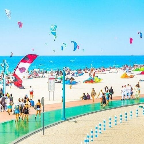 Relax at Kite Beach